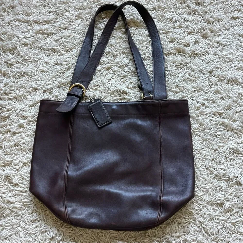 Vintage Coach Leather Shoulder Bucket Bag Purse Dark Brown Double Strap